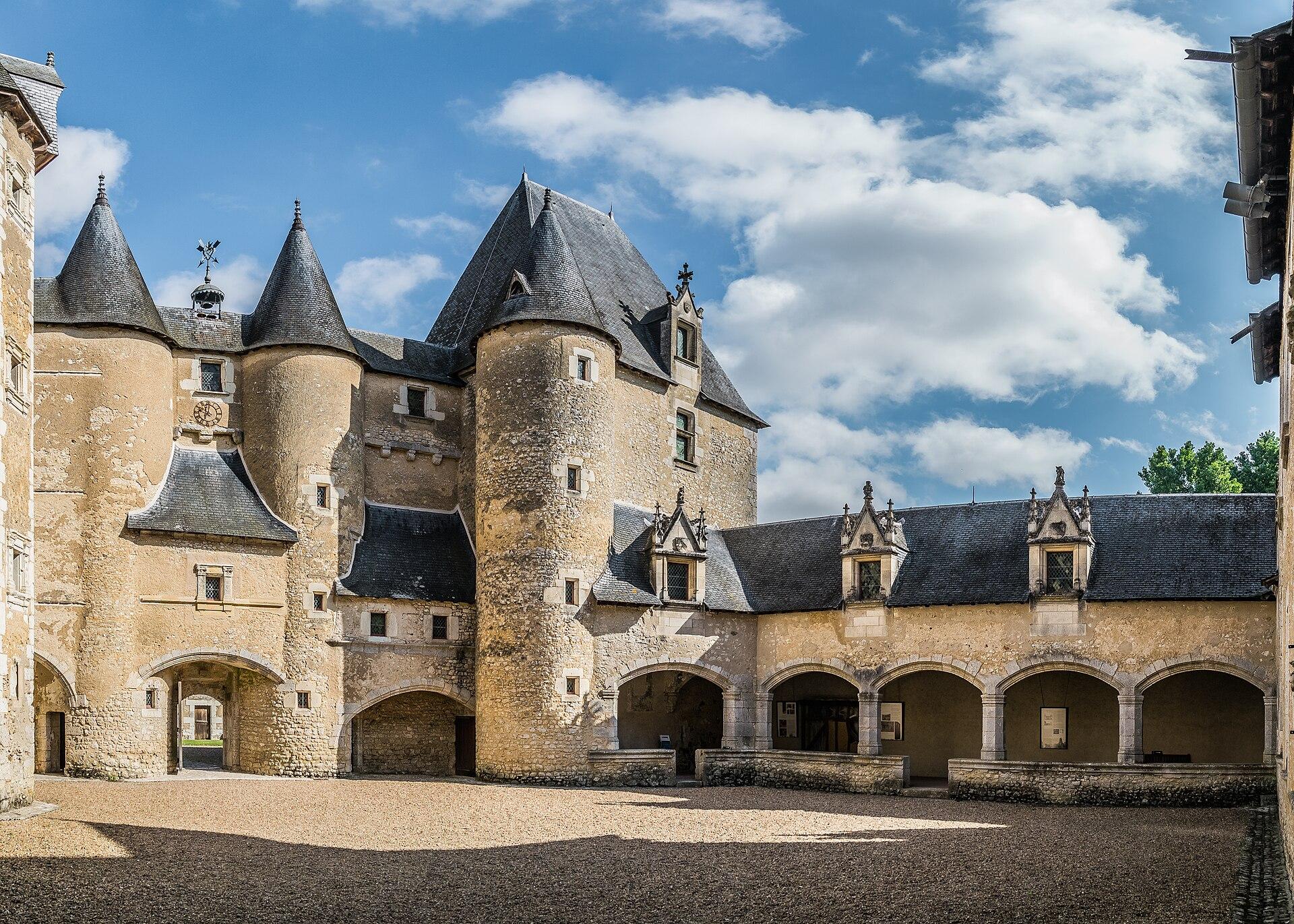 Château de Fougères, photo 3