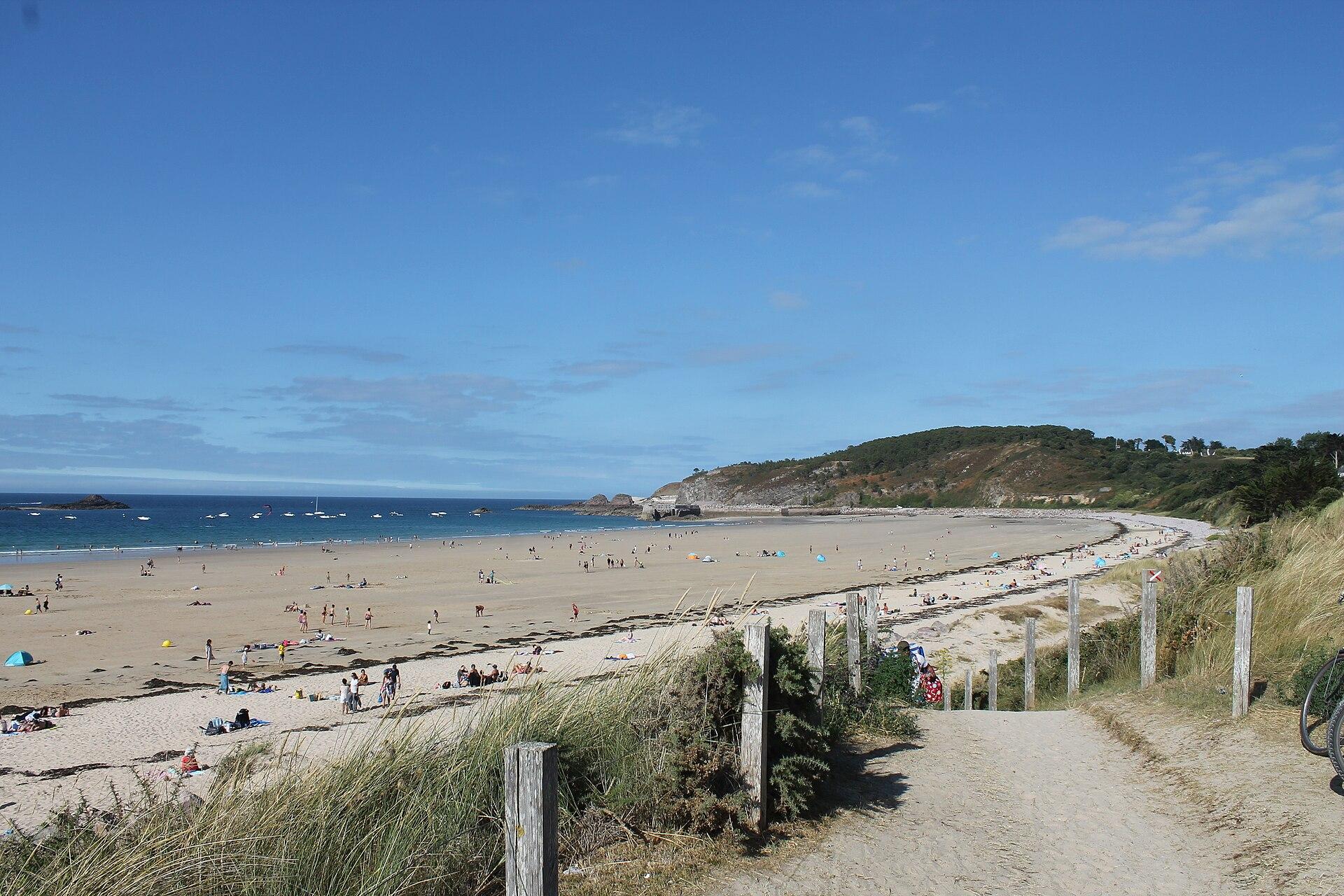 Plage de Sables-d’Or-les-Pins / Grève du Minieu, photo 2